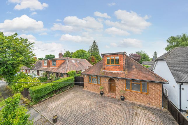 Thumbnail Property for sale in Chestnut Grove, Woking, Surrey