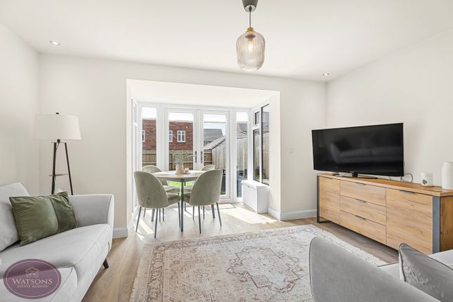 3, Canary Gardens, Nottingham photo 2