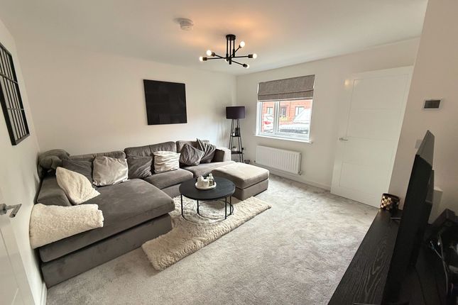 39 Stage Street, Manchester photo 3