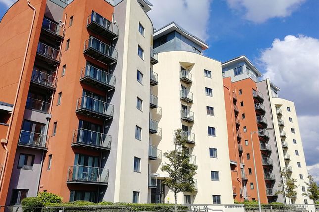 South Quay Block 2 And 3.Jpg