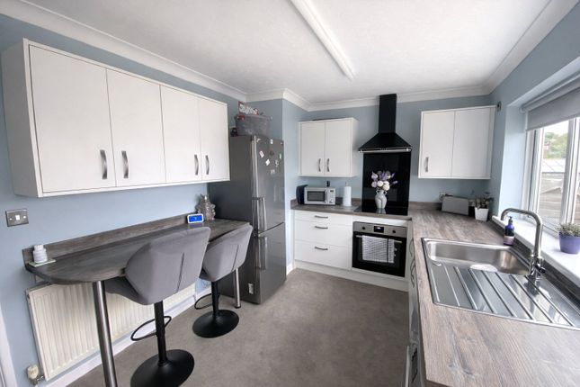 19 Maple Road, Brixham Torbay, Torbay photo 3