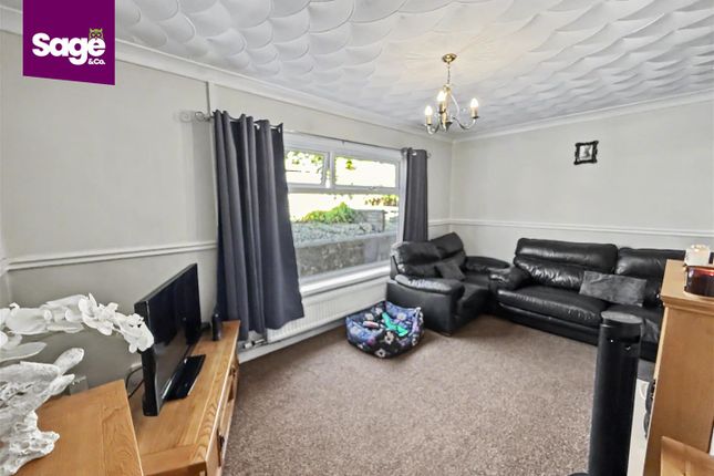 18, Holly Road, Newport photo 2
