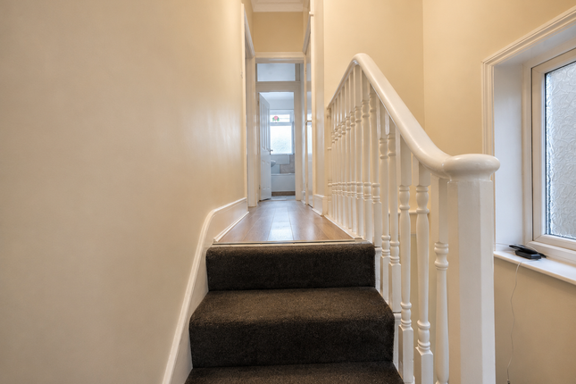 Amberley Road, Leyton photo 4