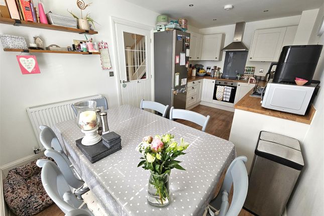 32, Honeysuckle Drive, Tavistock photo 4
