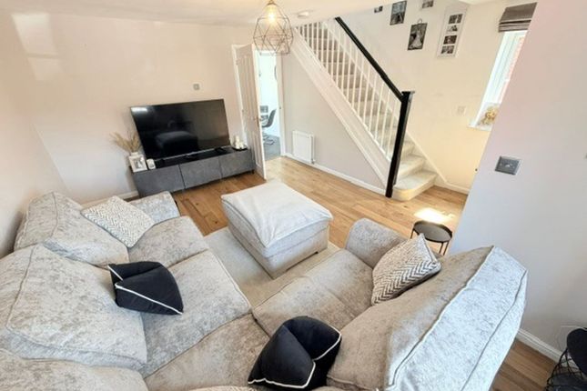 16 Findon Lane, Glenrothes photo 4