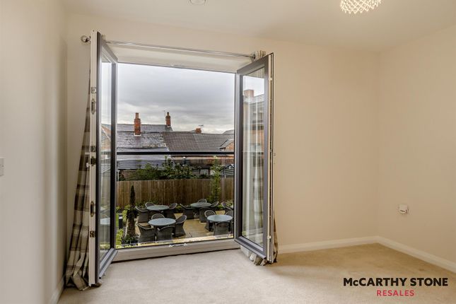 14 Roman Court, 63 Wheelock Street, Middlewich photo 4