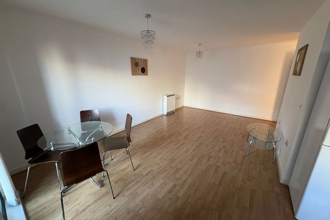 5, St. Catherines Court, Swansea photo 3