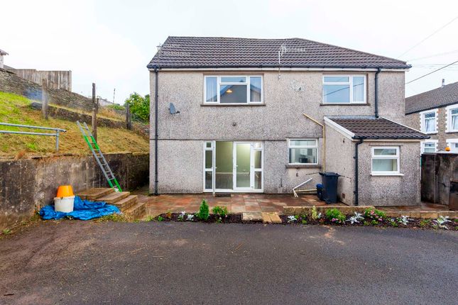 1a Webster Street, Treharris photo 4