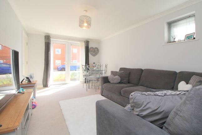 11 Marquis Court, Yeoman Drive, Stanwell photo 2