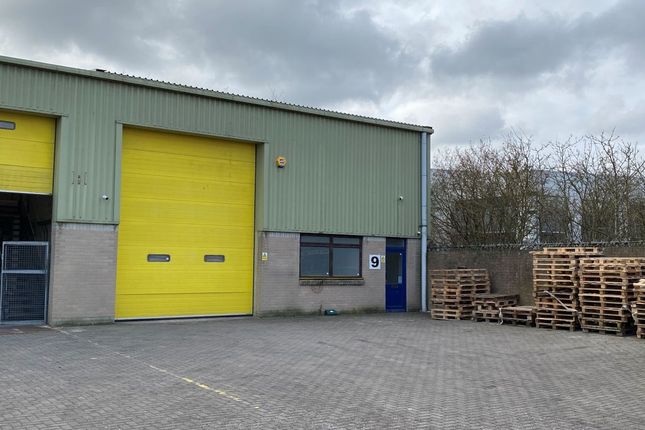 Industrial to let in Stanton Harcourt, Witney