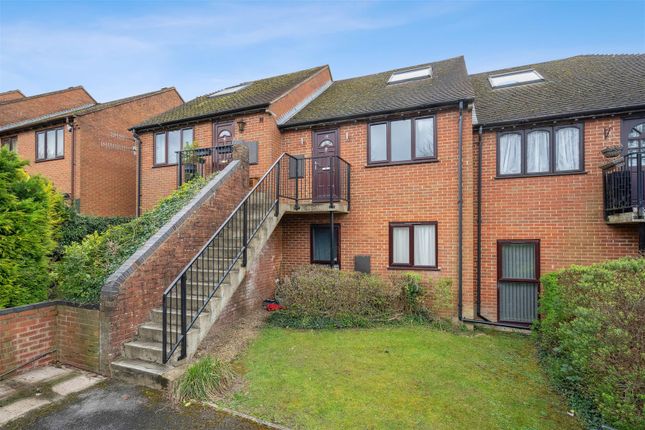 Thumbnail Maisonette for sale in Hamilton Court, Maitland Drive, High Wycombe
