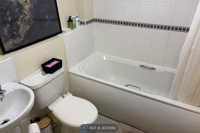 Apartment, Etruria Court Humbert Road, Stoke-On-Trent photo 4