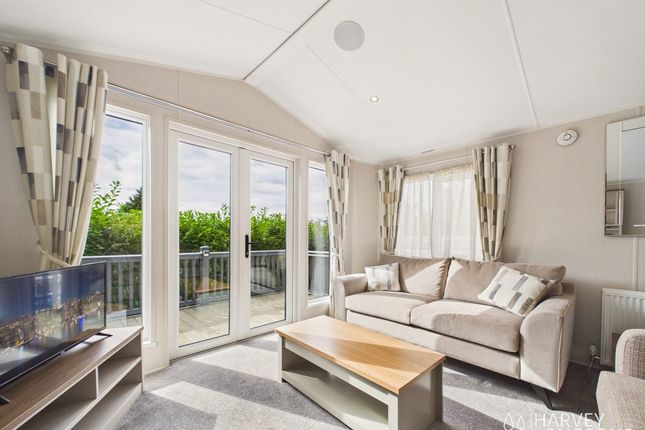Brynteg Country And Leisure Retreat, Llanrug, Gwynedd photo 2