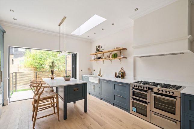 Barry Road, London photo 2