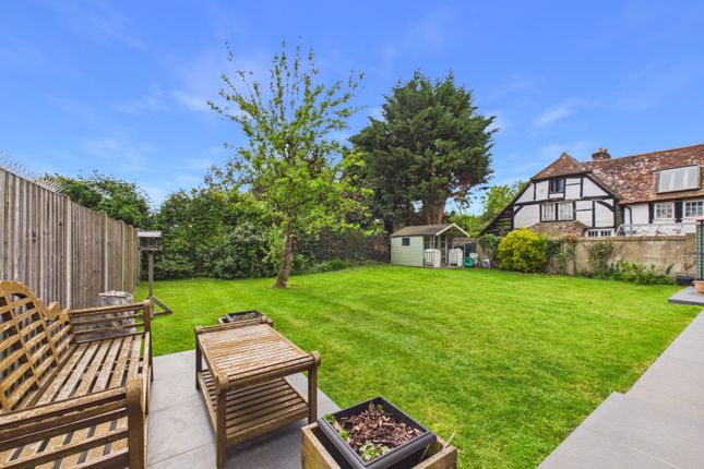 47, Lye Green Road, Buckinghamshire photo 3