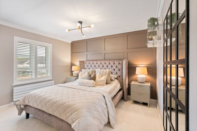 4, Lang Drive, Bathgate photo 4