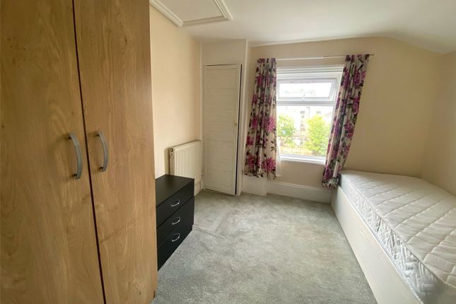 First Floor Back Room, 4, Lindal Road, London photo 4