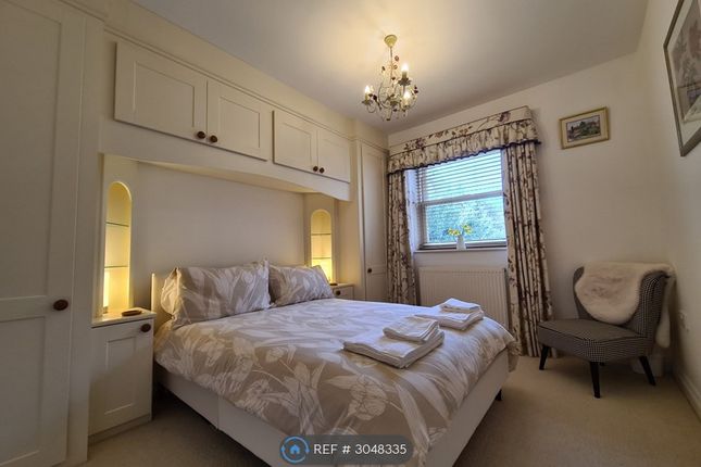 Apartment  Fernleigh, Park Avenue, Ventnor photo 2
