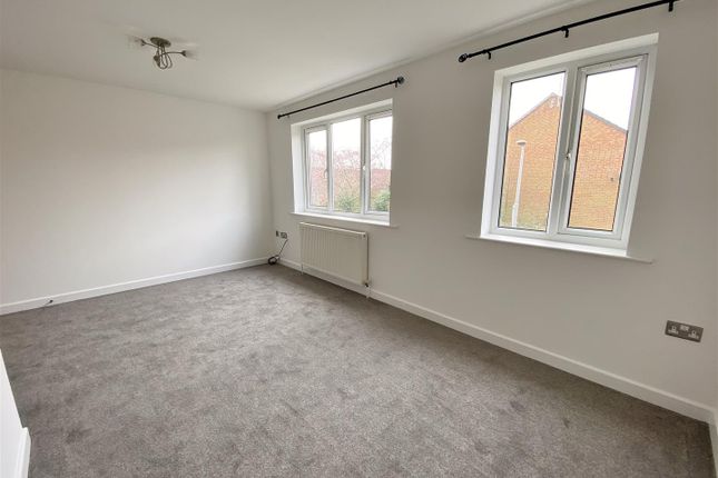 Apartment 4, Harlequin Heights, Long Trods, Selby photo 2