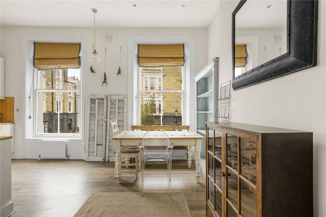 Flat A, 22, All Saints Road, London photo 2