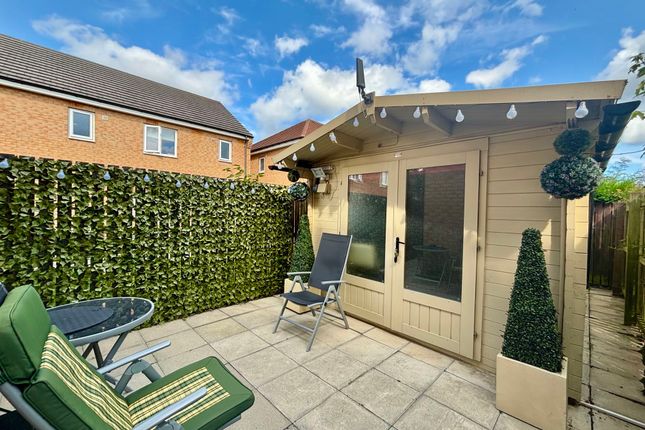 2, St. James Gardens, Bedlington photo 3