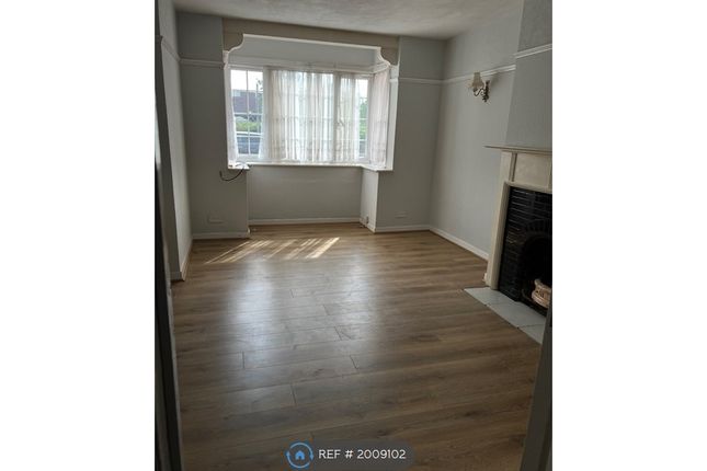 Thumbnail Flat to rent in Room In A Shared Falt, Winnersh, Wokingham