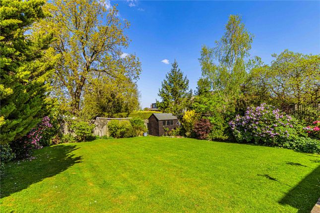 5, Cleveland Crescent, Hertfordshire photo 3