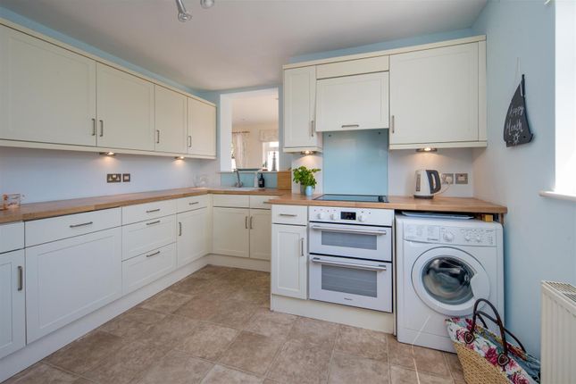 2 Harbour Villas, Newlands, St Helens photo 4