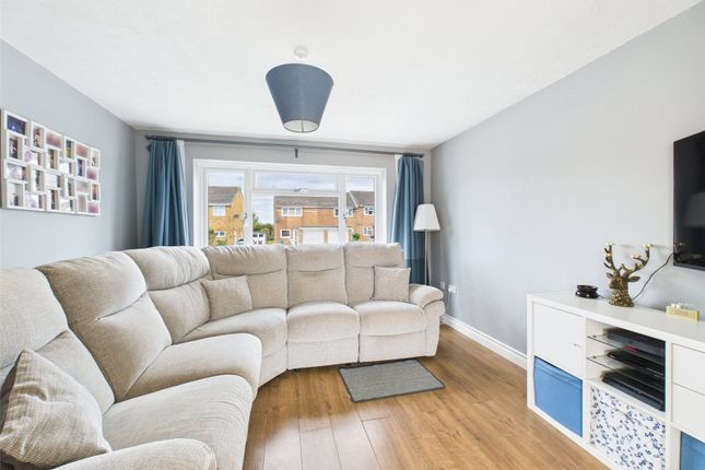 25, Brisbane, Gloucestershire photo 2