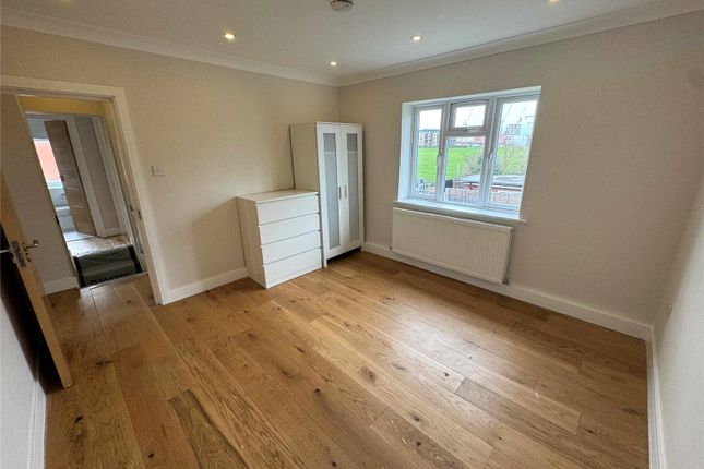 60, Cotswold Gardens, London photo 2