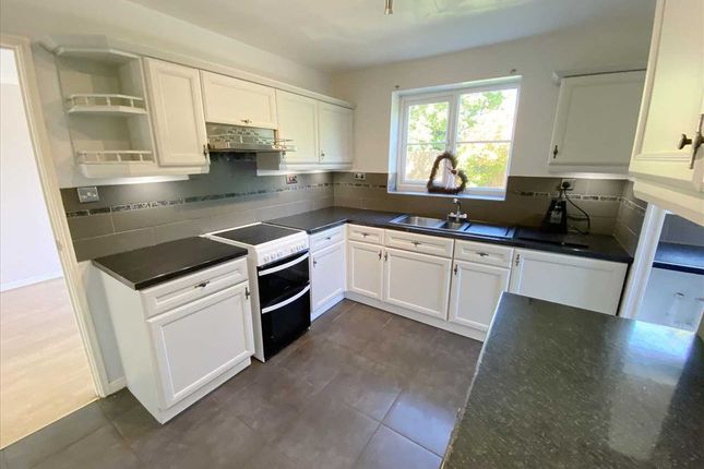 Detached house for sale in Pavilion Gardens, Sleaford