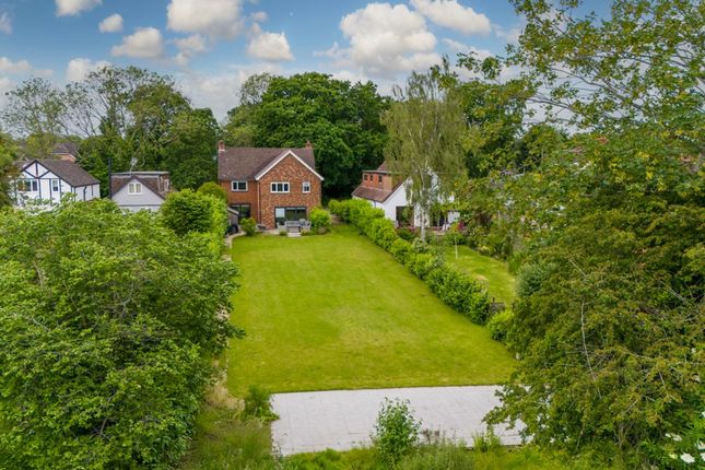 21 Emmbrook Road, Wokingham photo 4