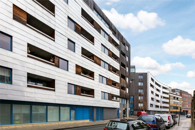 Flat to rent in Somerston House, 24 St. Pancras Way, London