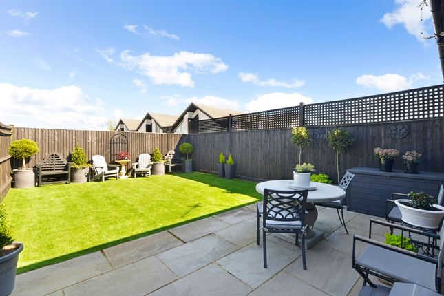 2 Ridings Barn Loxwood Road, Cranleigh photo 4