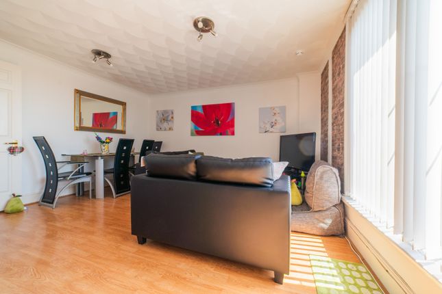 Flat 46, Spillers & Bakers, Llansannor Drive, Cardiff photo 4
