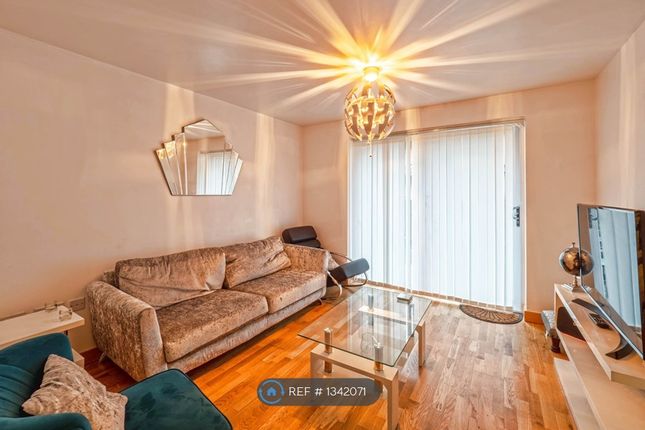 Brecon Lodge Wintergreen Boulevard, West Drayton photo 3