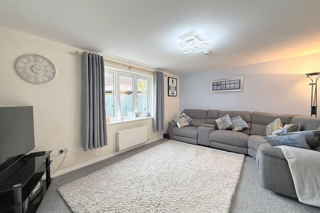 27, Kilgannan Drive, Redding  photo 4