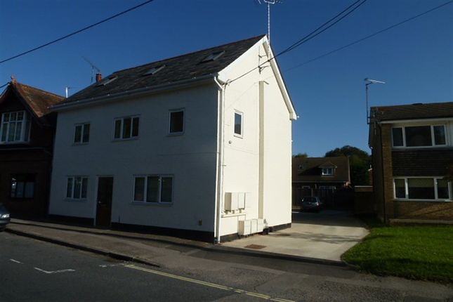 Flat to rent in 86 Station Road, Liss, Hampshire