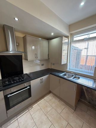 18, Spreadbury Street, Manchester photo 2