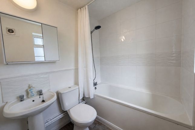 41, Lindsay Road, Luton photo 4