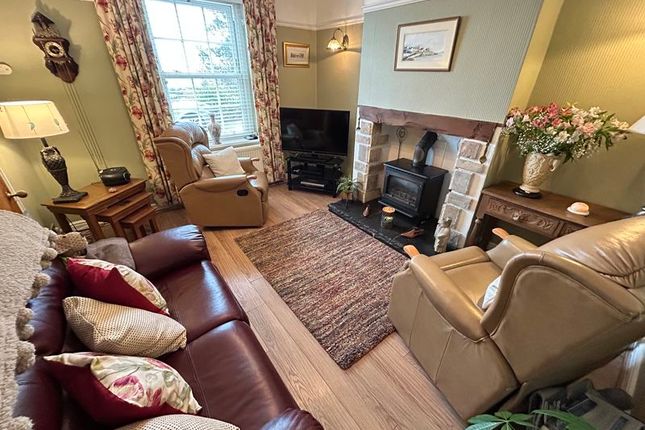 The White House Cottage, Conwy Old Road, Penmaenmawr photo 3