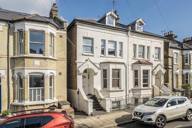 Thumbnail Flat for sale in Ringford Road, London