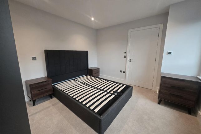 116 Cockfosters Road, Cockfosters photo 4