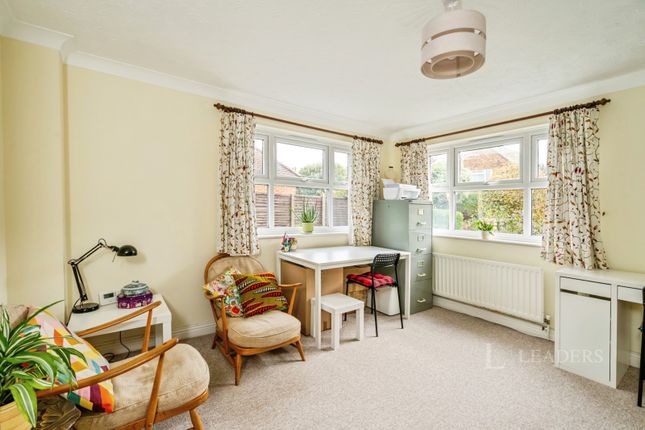 Mayfair Court, Chichester photo 4