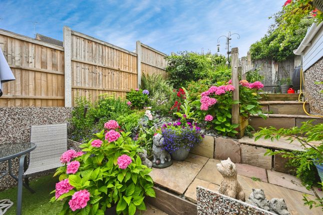 30, Mercia Court, Sutton-in-Ashfield photo 4