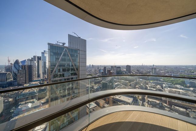 Flat for sale in Principal Place, London