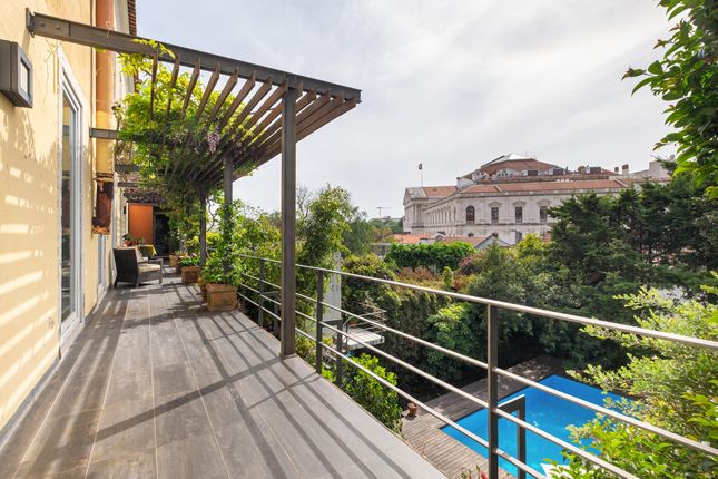 Thumbnail Apartment for sale in Principe Real, Lisbon, Portugal
