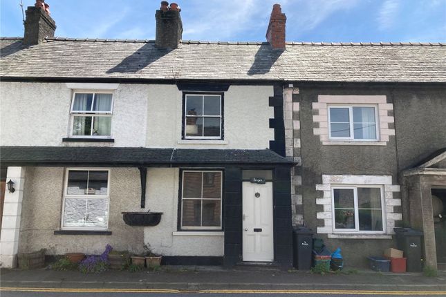 Thumbnail Terraced house for sale in Penybontfawr, Powys