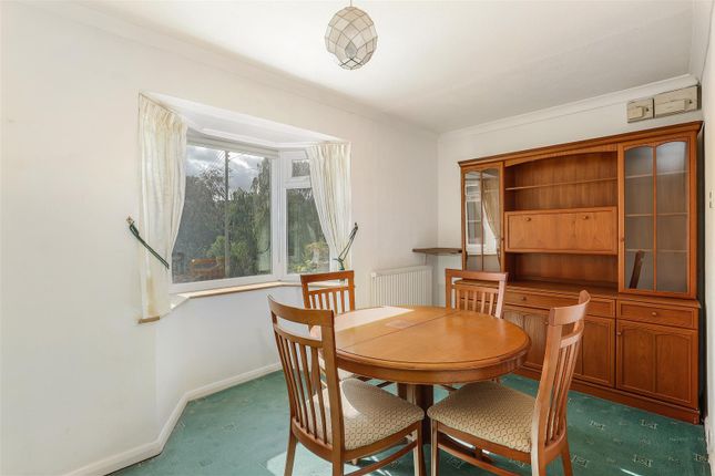 56, Gannicox Road, Stroud photo 4