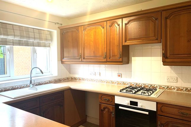 7, Roma Close, Stoke-on-Trent photo 5